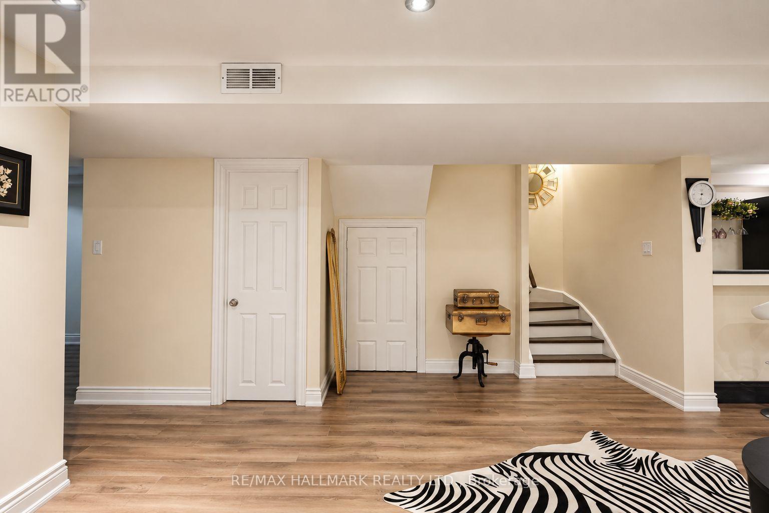 97 Benjamin Hood Crescent, Vaughan, ON