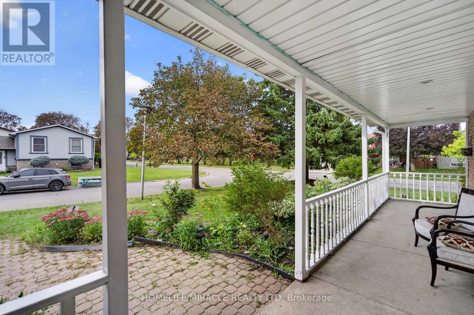 2 Jubilee Court, Brampton, ON