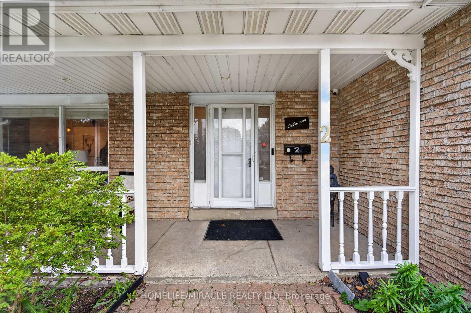 2 Jubilee Court, Brampton, ON