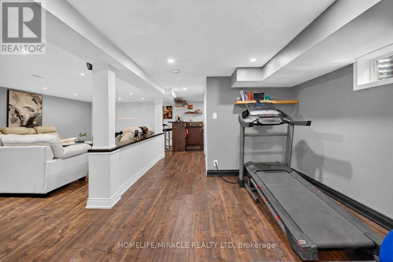2 Jubilee Court, Brampton, ON
