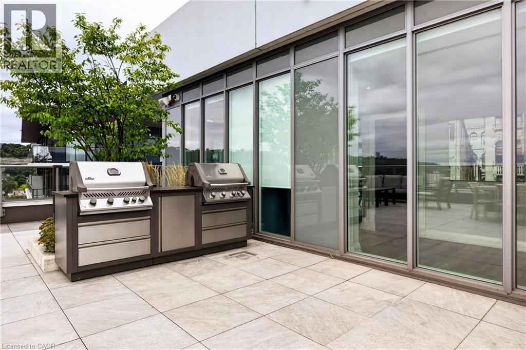 212 King William Street Unit# 812, Hamilton, ON