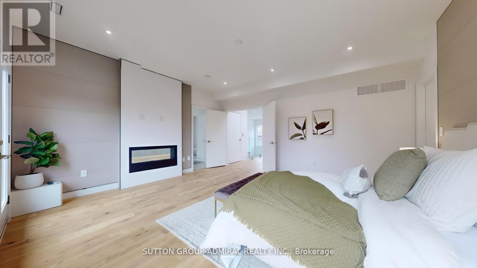 69 Elderwood Drive, Toronto, ON