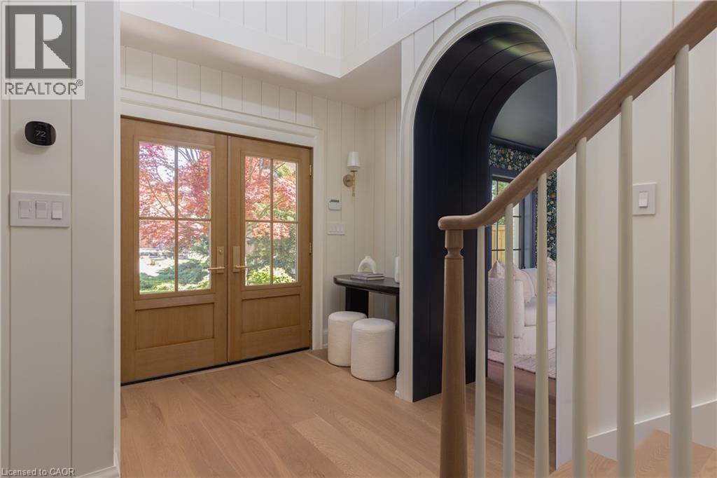 130 Edgecliffe Place, Halton, ON