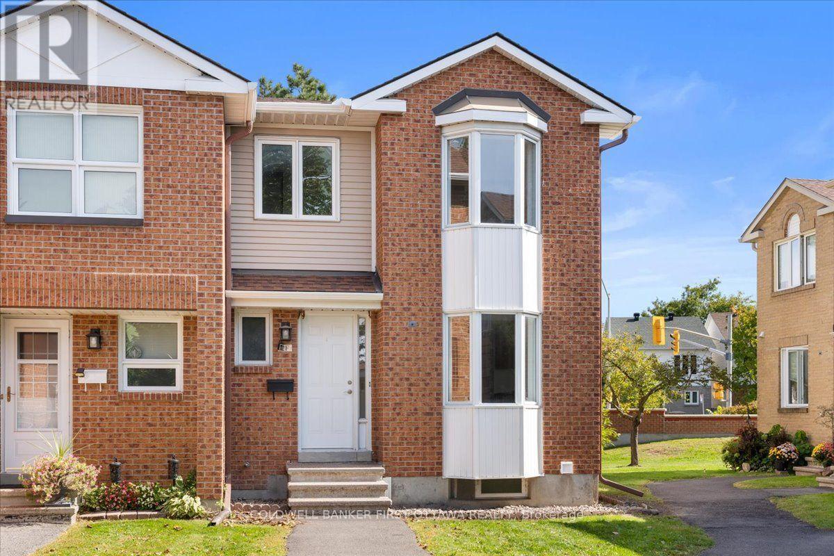 12 - 2F Castlebrook Lane, Ottawa, ON