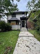 2ND FLOOR - 10 LASCELLES BOULEVARD Toronto, ON M4V 2B5