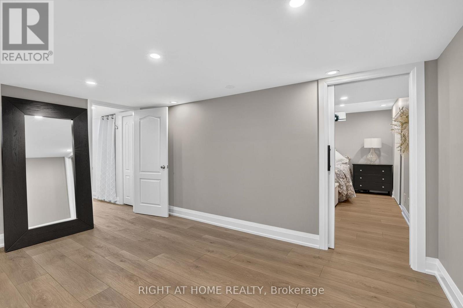 66 Sanremo Court, Vaughan, ON