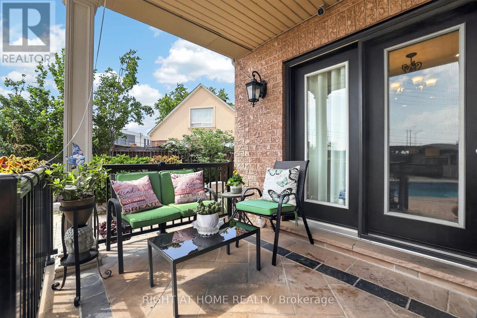 66 Sanremo Court, Vaughan, ON