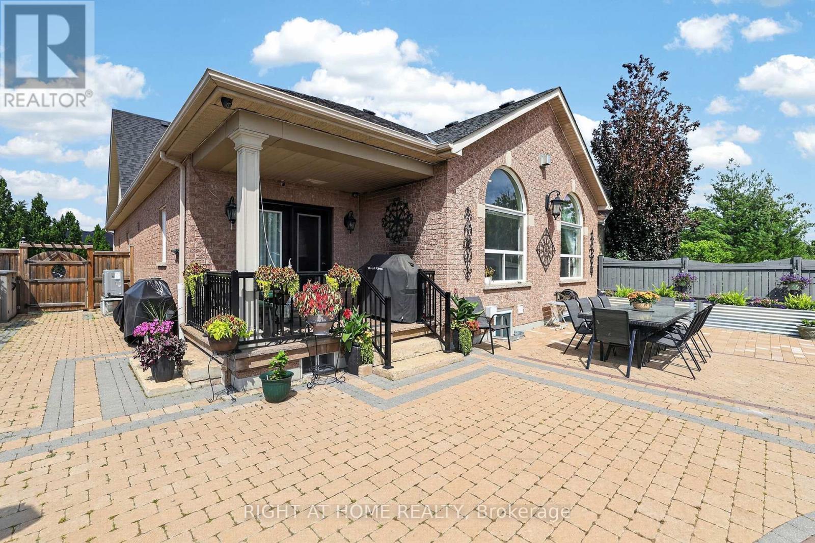 66 Sanremo Court, Vaughan, ON