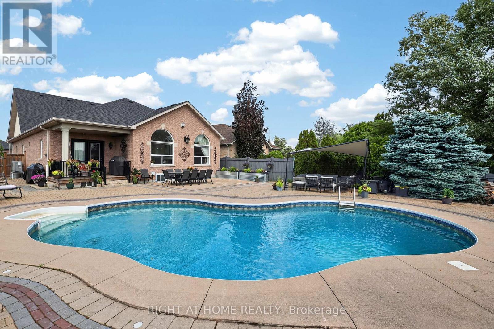 66 Sanremo Court, Vaughan, ON