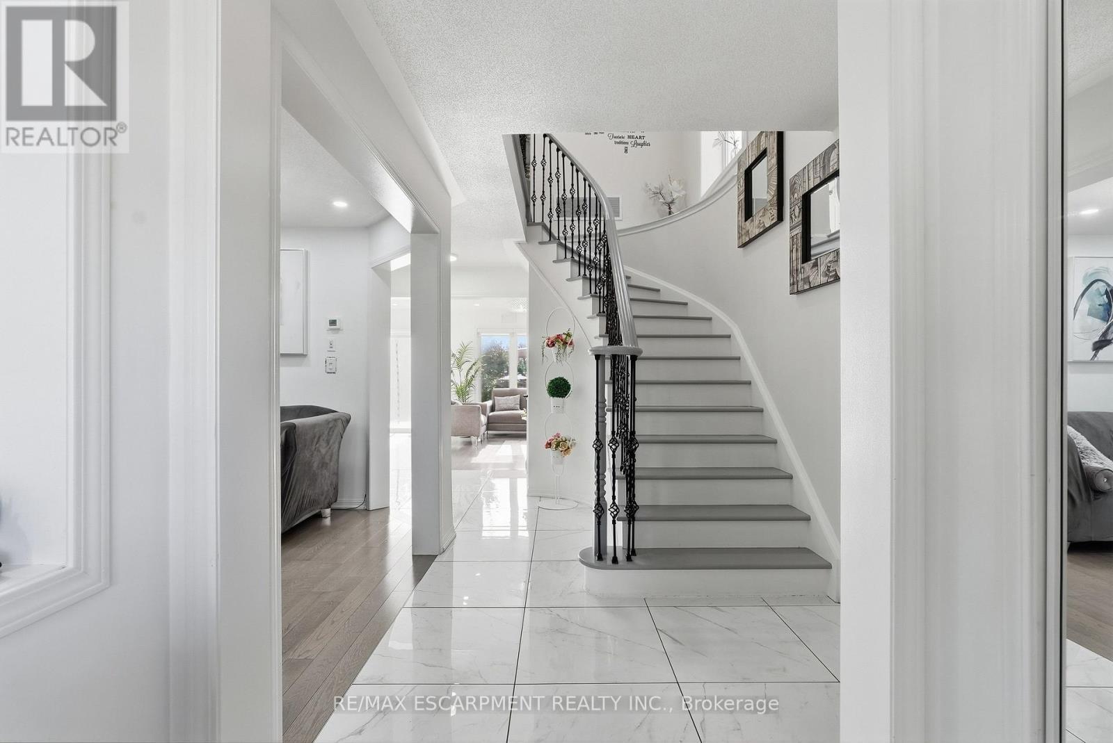 392 Tonelli Lane, Milton, ON