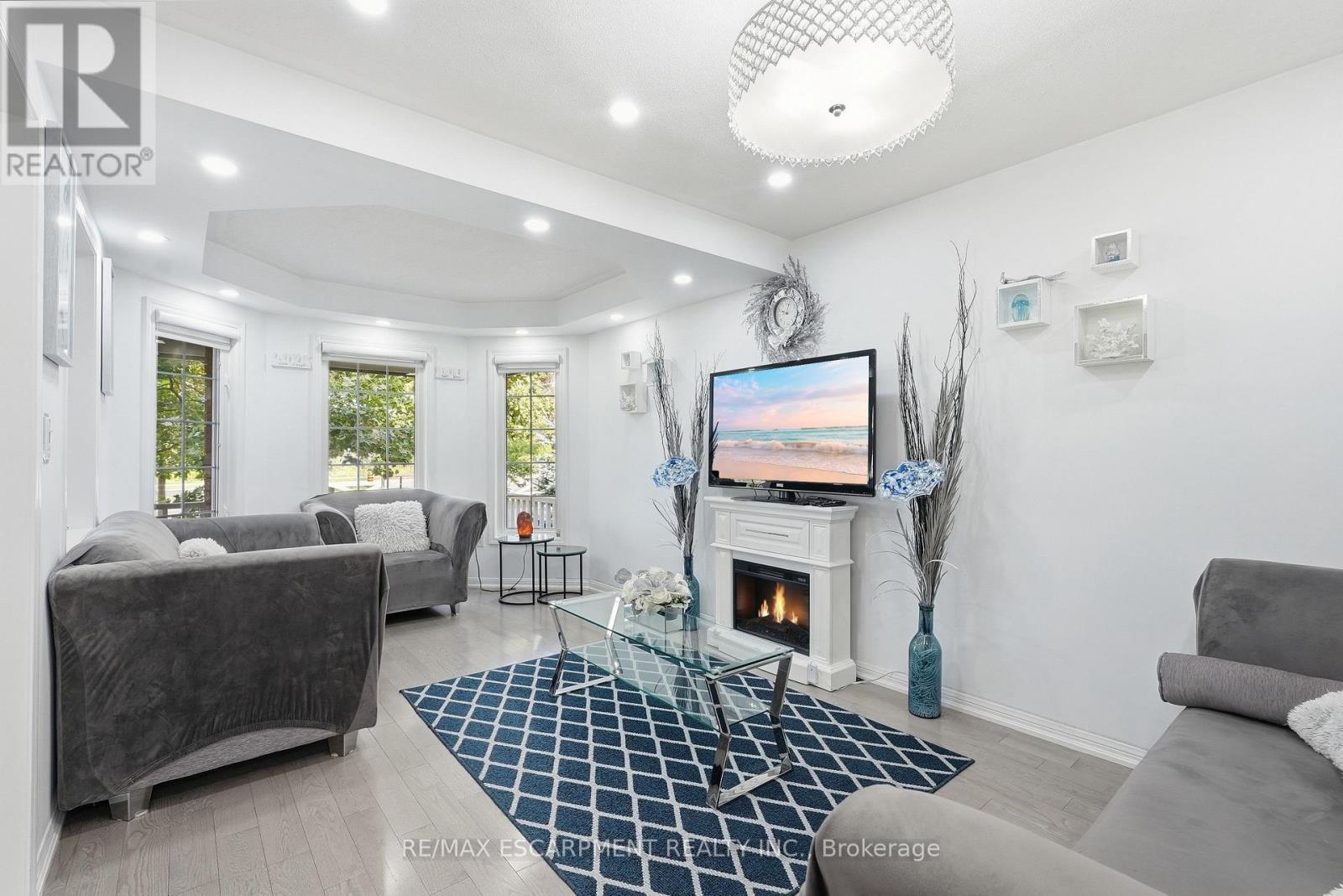 392 Tonelli Lane, Milton, ON