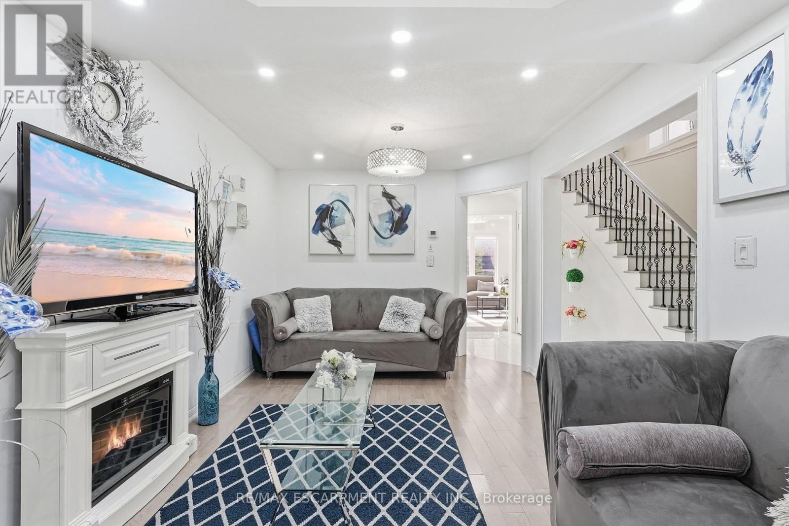 392 Tonelli Lane, Milton, ON