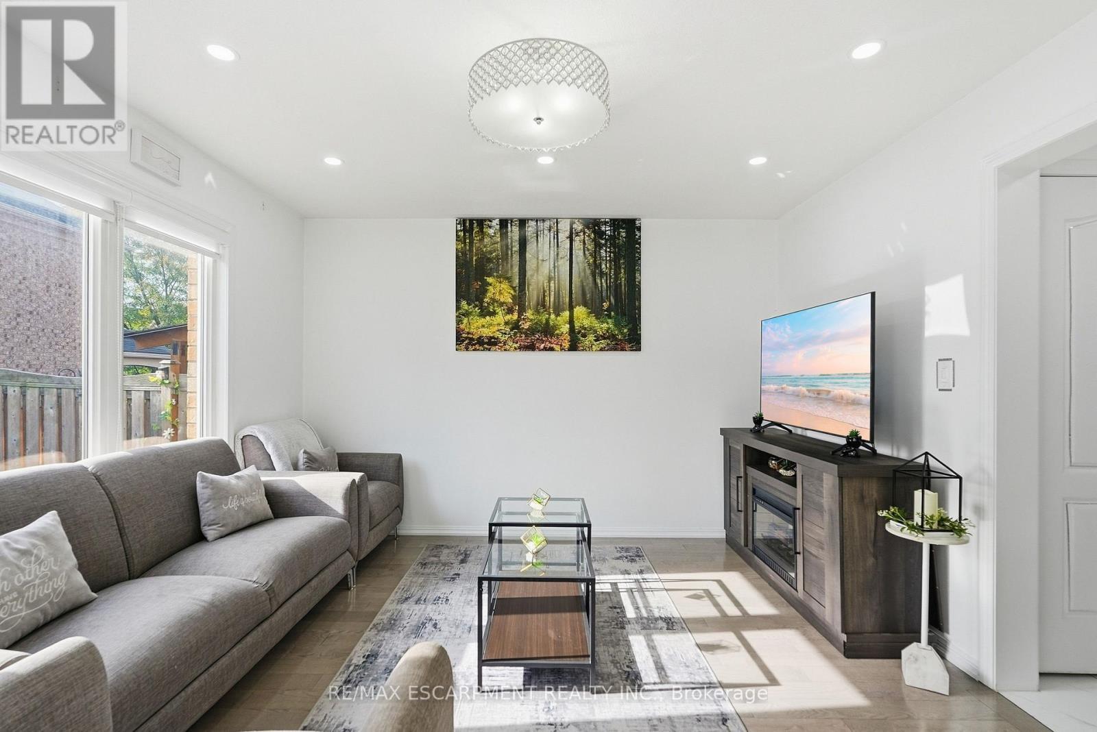 392 Tonelli Lane, Milton, ON