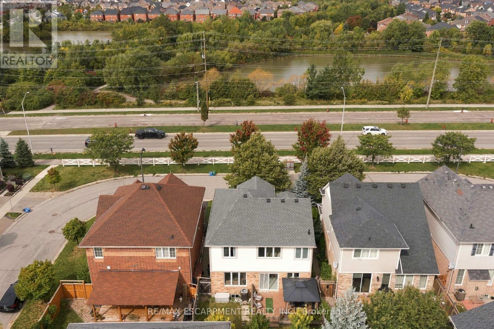 392 Tonelli Lane, Milton, ON