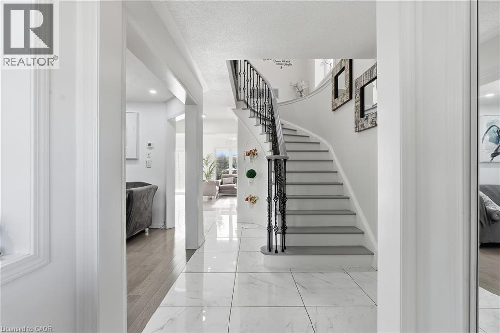 392 Tonelli Lane, Milton, ON