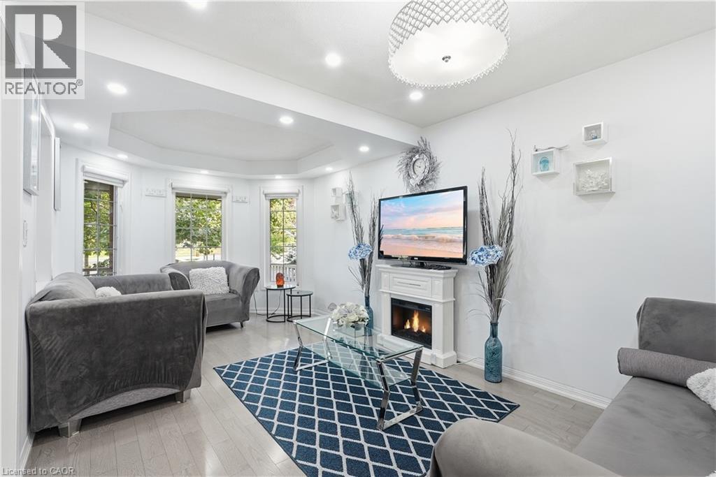 392 Tonelli Lane, Milton, ON