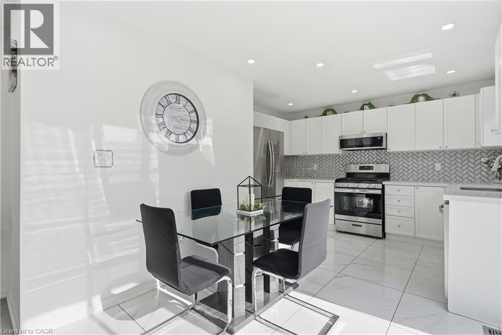 392 Tonelli Lane, Milton, ON