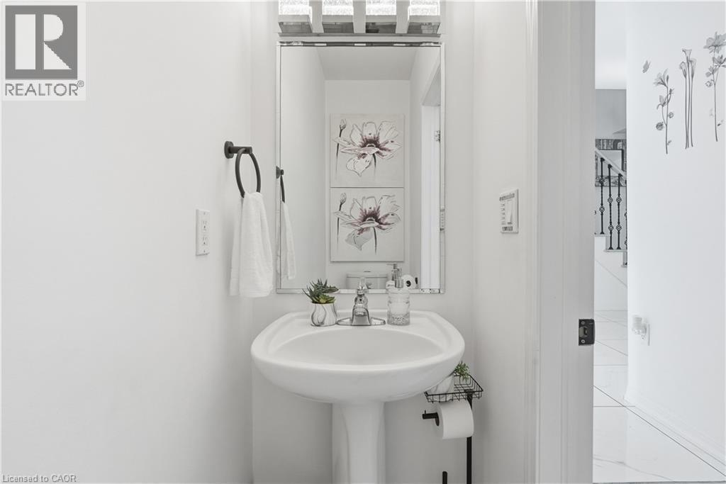392 Tonelli Lane, Milton, ON