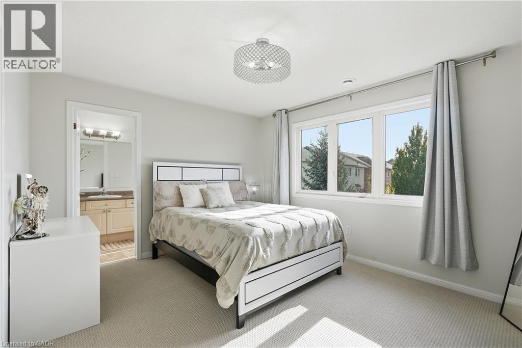 392 Tonelli Lane, Milton, ON