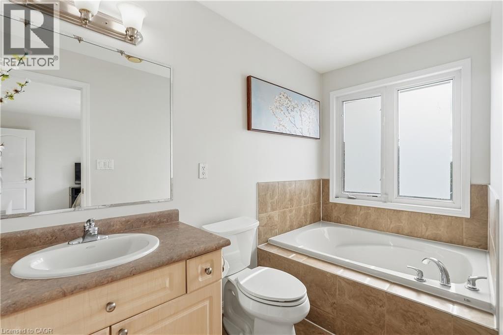 392 Tonelli Lane, Milton, ON