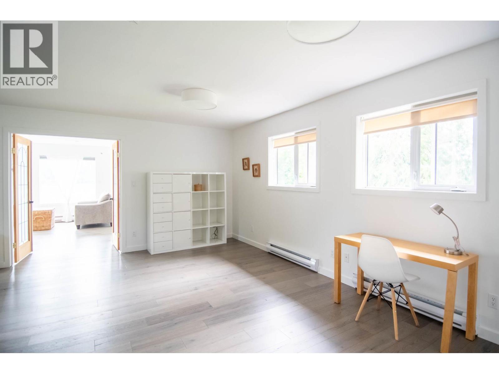 Den Upstairs - 4161 Heroux Road, Nelson, BC