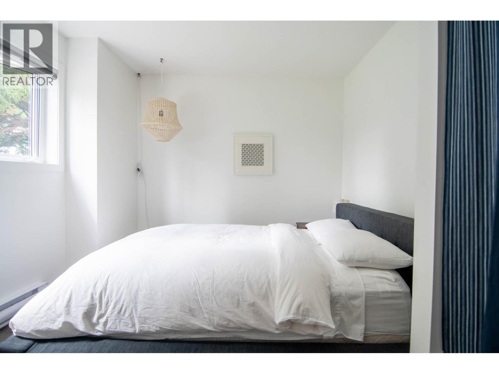 Bedroom 4 - Upstairs - 4161 Heroux Road, Nelson, BC