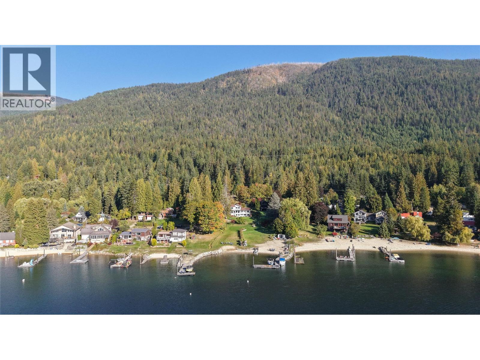 4161 Heroux Road, Nelson, BC
