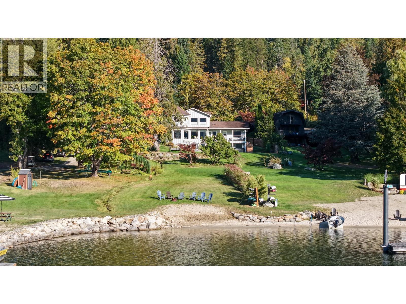 4161 Heroux Road, Nelson, BC