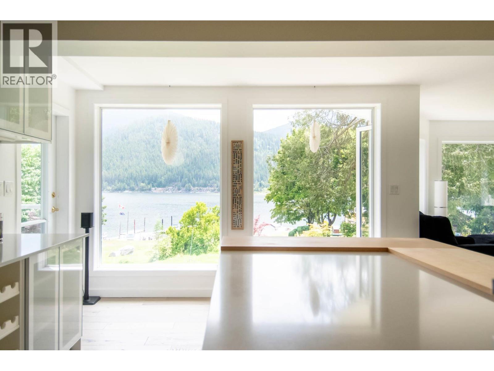 4161 Heroux Road, Nelson, BC