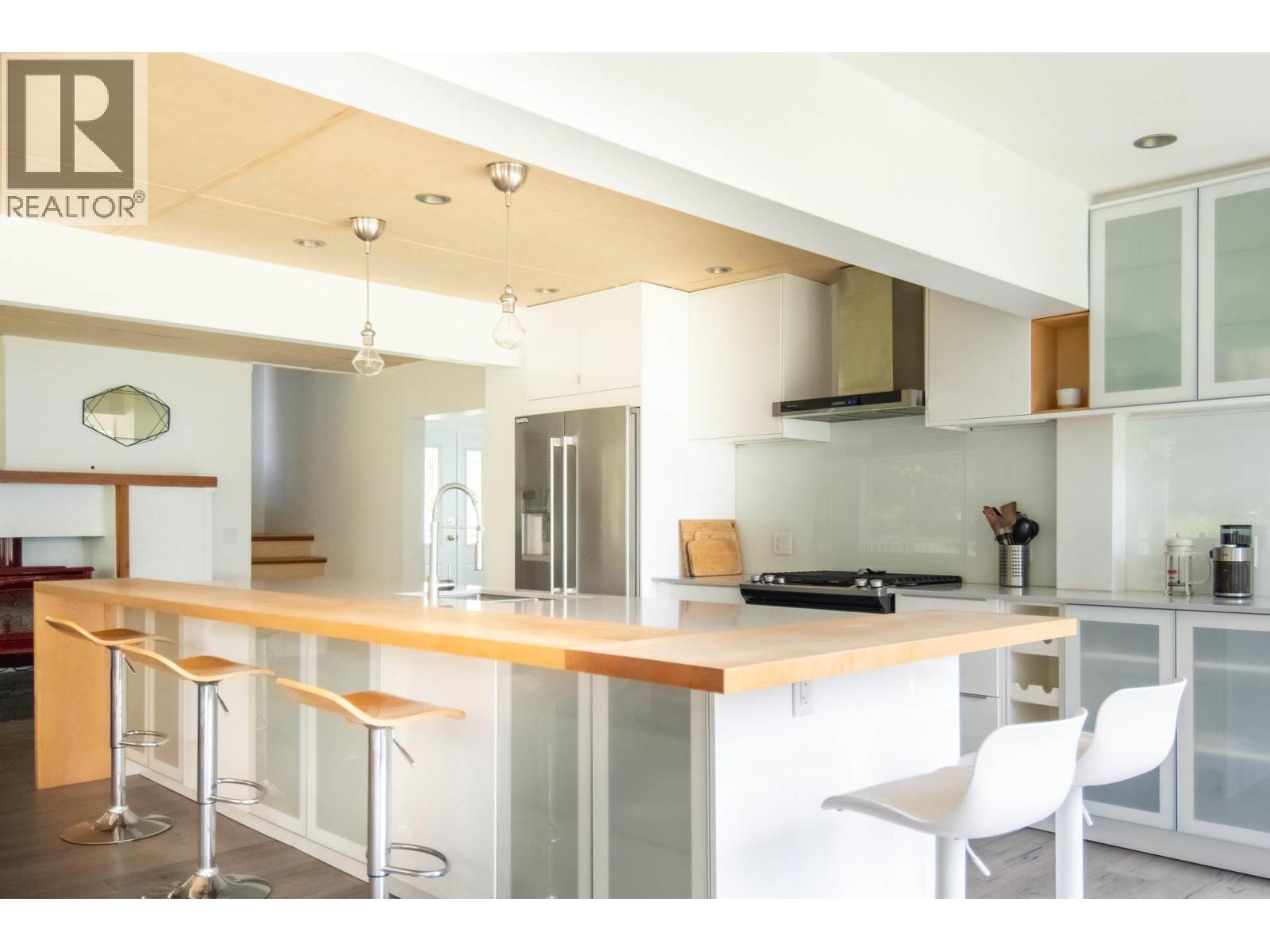 4161 Heroux Road, Nelson, BC