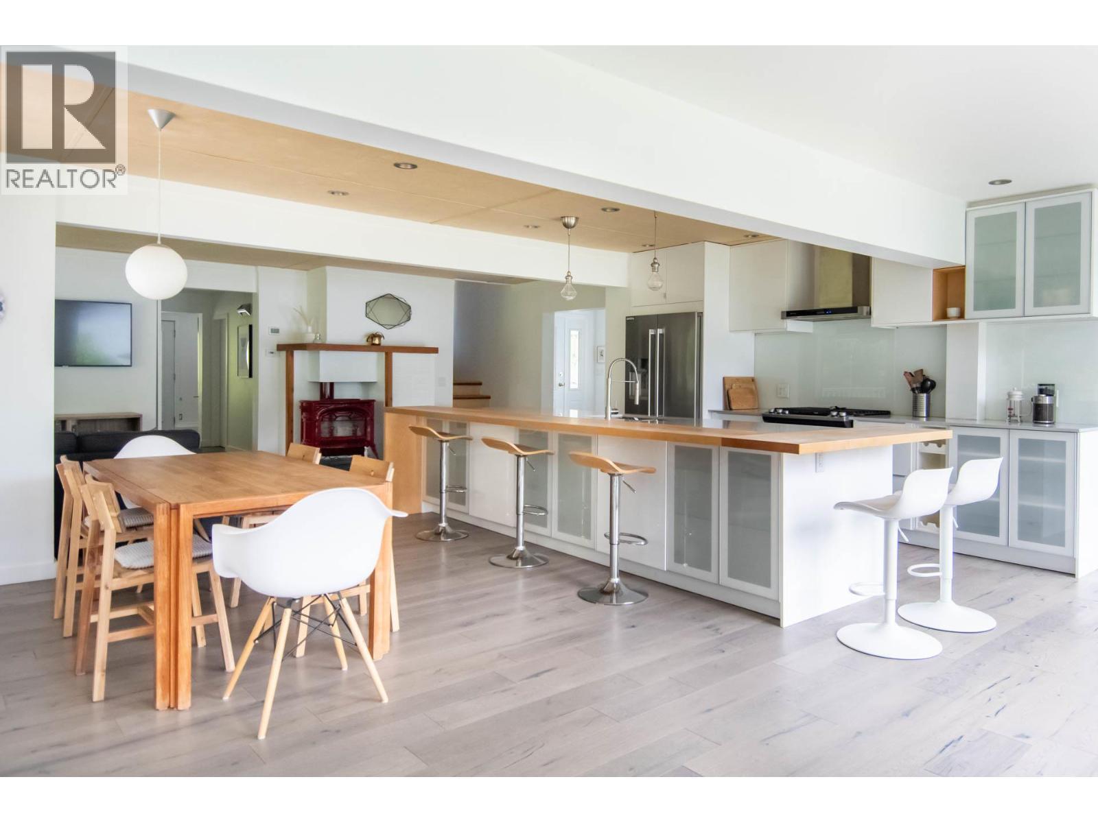 4161 Heroux Road, Nelson, BC