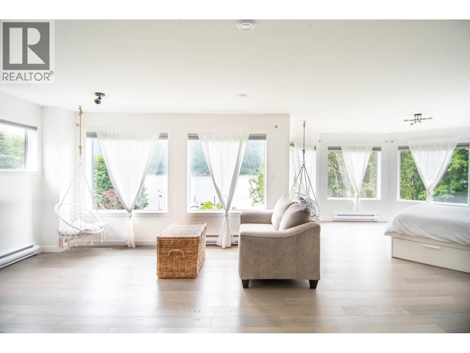 4161 Heroux Road, Nelson, BC