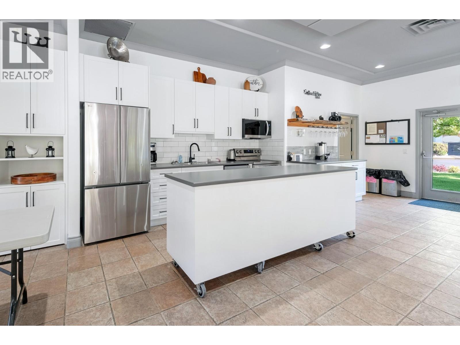 1966 Enterprise Way Unit# 313 Lot# Lot 30, Kelowna, BC