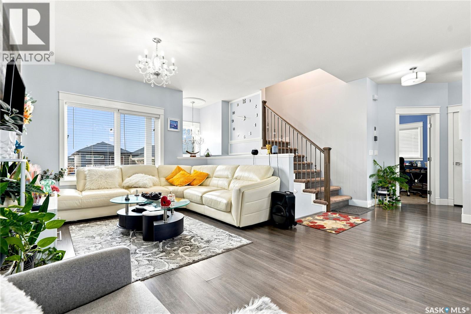 223 Ells Crescent, Saskatoon, SK