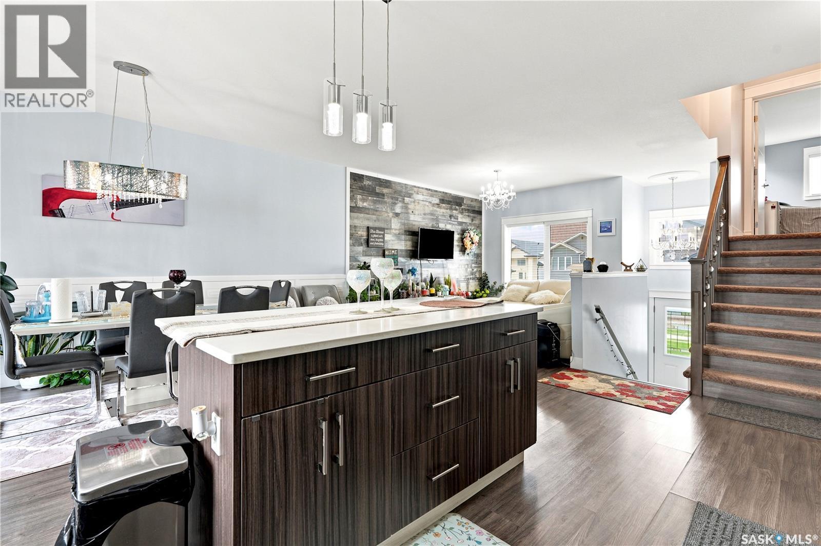223 Ells Crescent, Saskatoon, SK