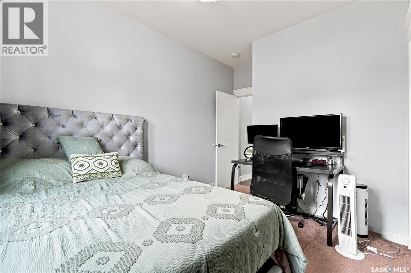 223 Ells Crescent, Saskatoon, SK