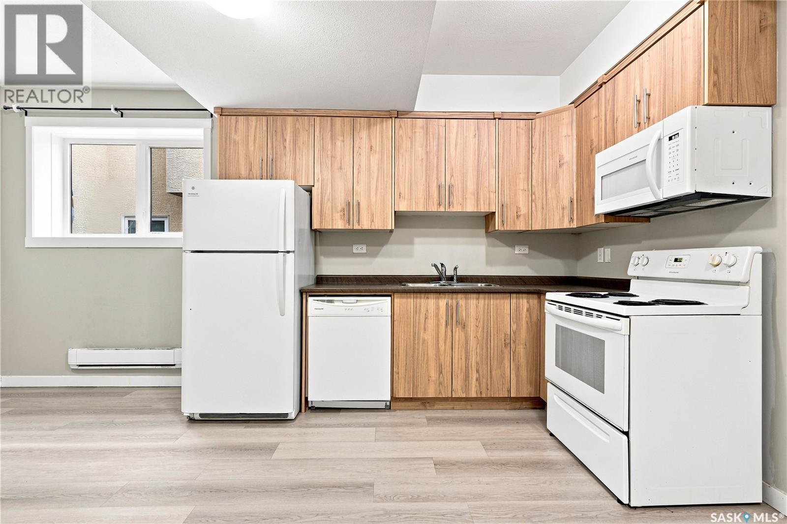 223 Ells Crescent, Saskatoon, SK