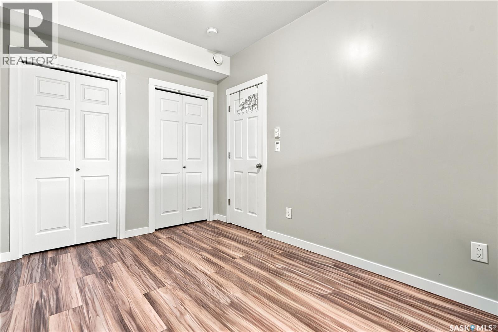 223 Ells Crescent, Saskatoon, SK