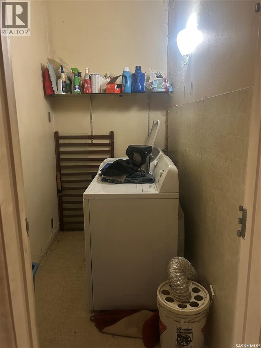 300 2Nd Street W, Bengough, SK