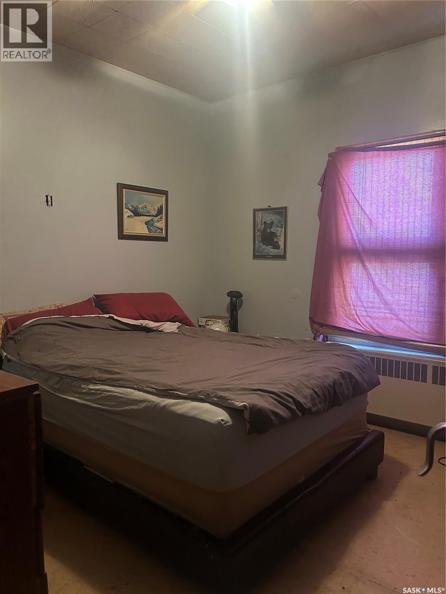 300 2Nd Street W, Bengough, SK