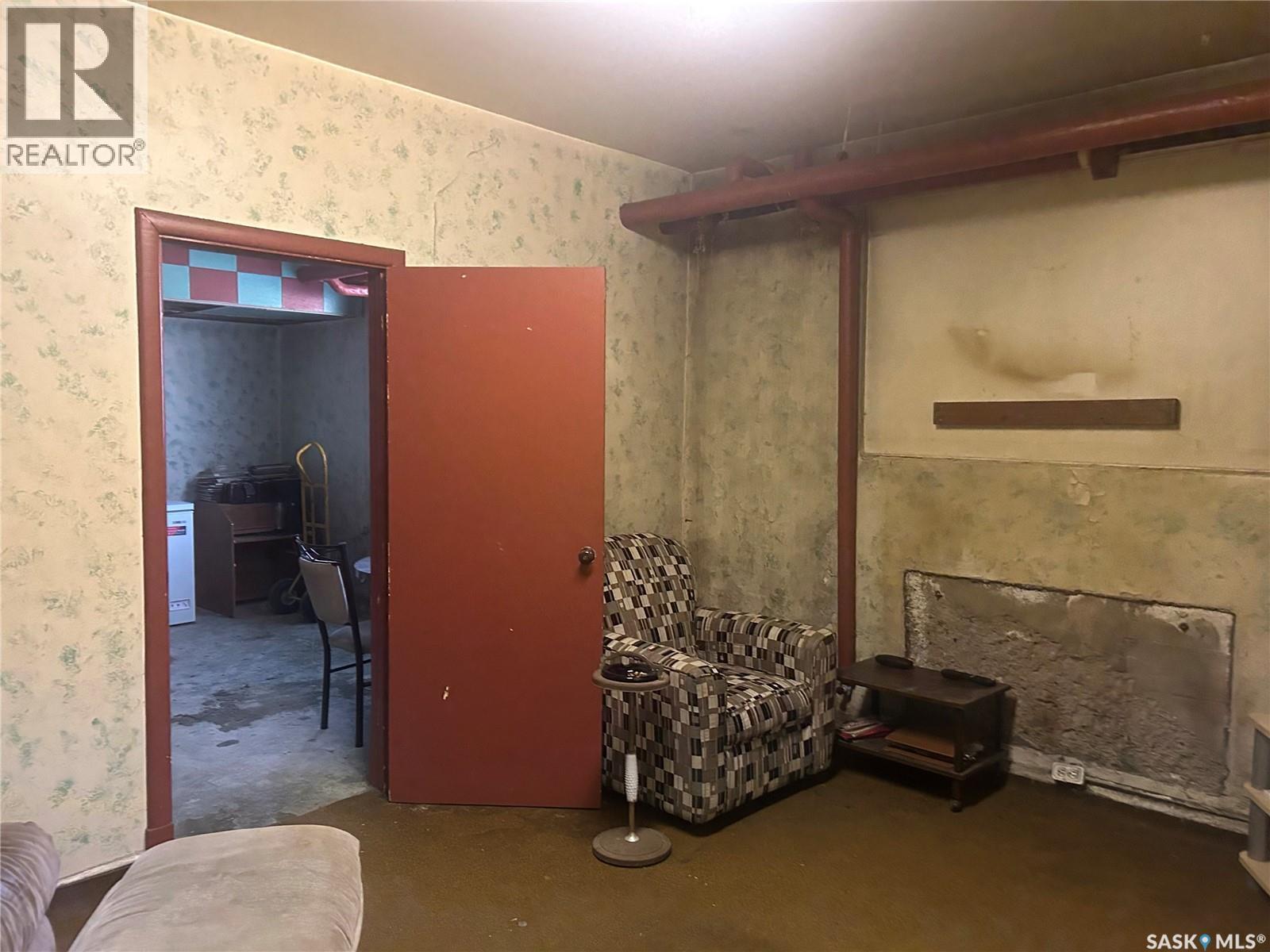 300 2Nd Street W, Bengough, SK