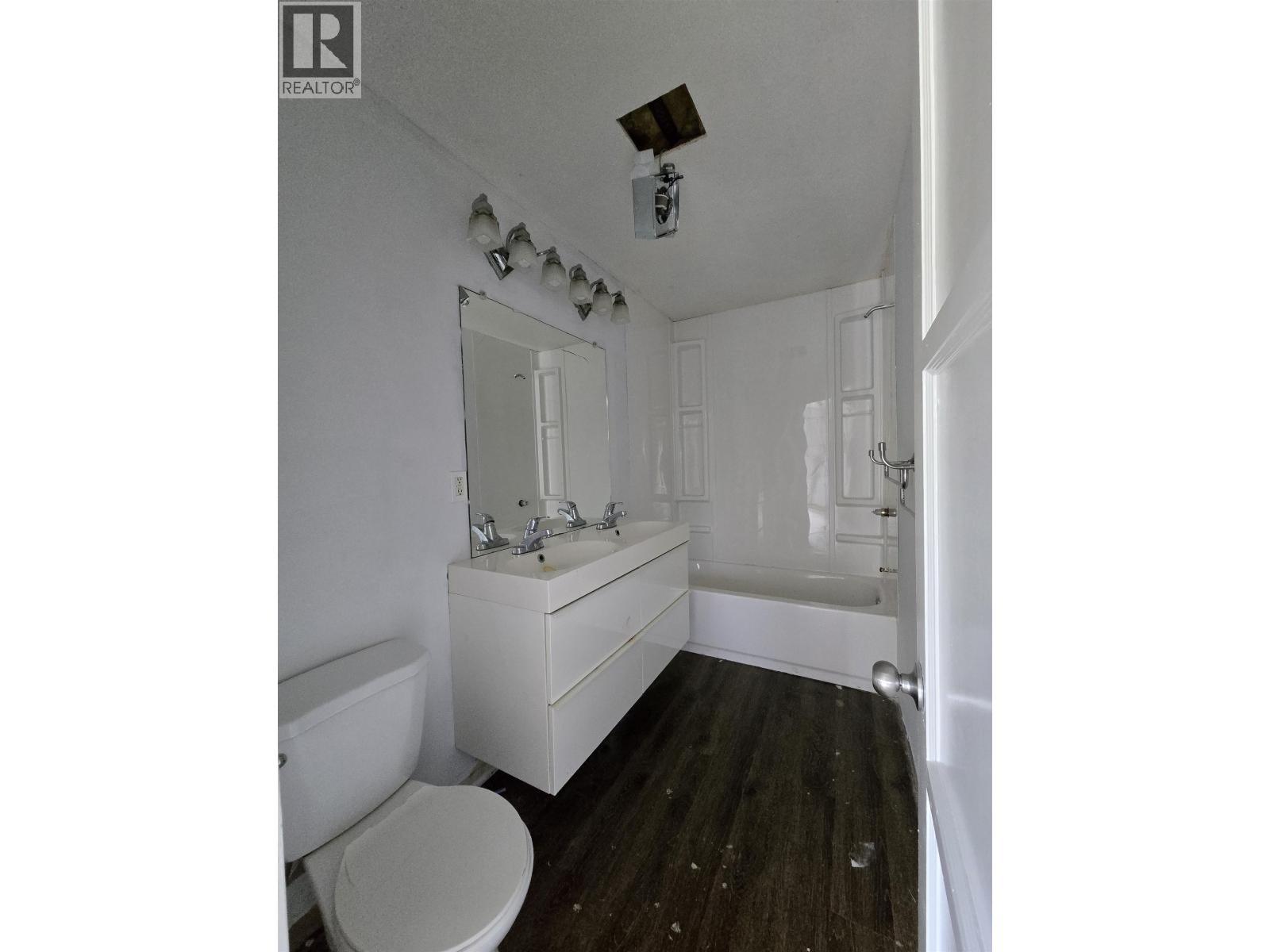 1653 Gyrfalcon Avenue, Kitimat, BC