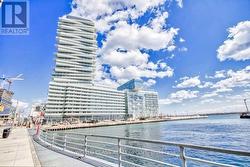 1701 - 15 QUEENS QUAY E Toronto, ON M5E 0C5