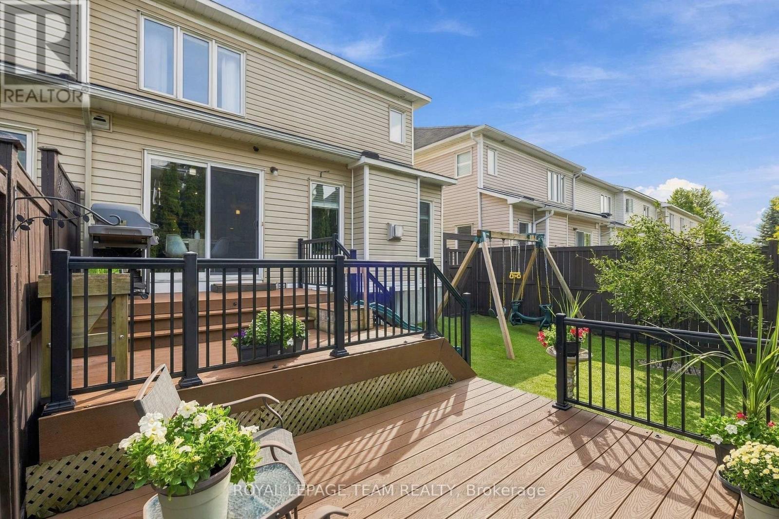 216 Sorento Street, Ottawa, ON