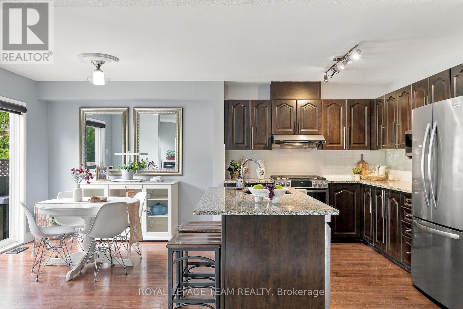 216 Sorento Street, Ottawa, ON