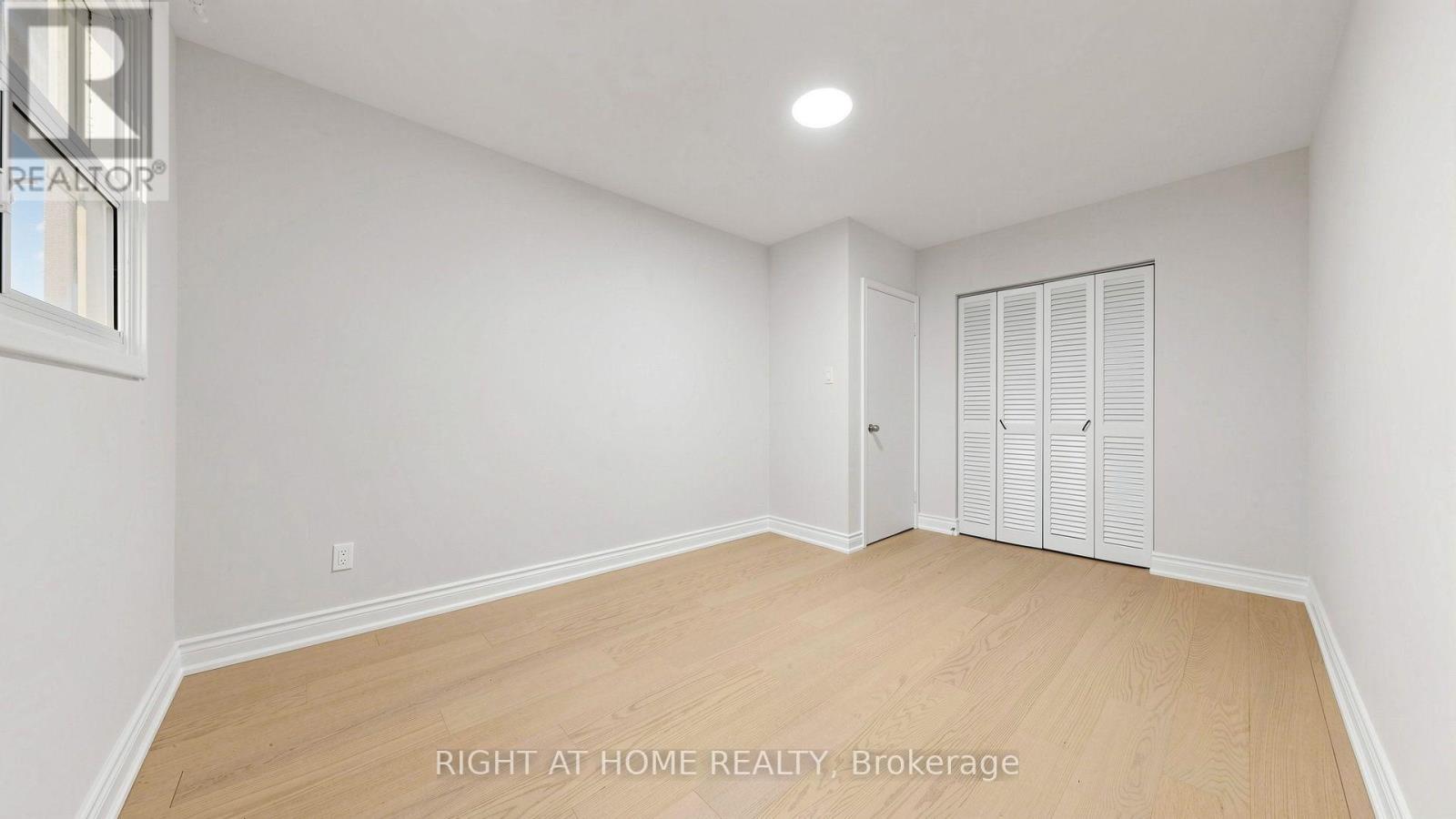 76 Fenside Drive, Toronto, ON