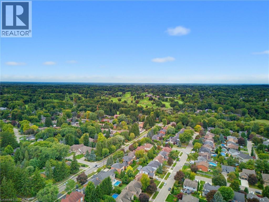28 Seymour Drive, Ancaster, ON