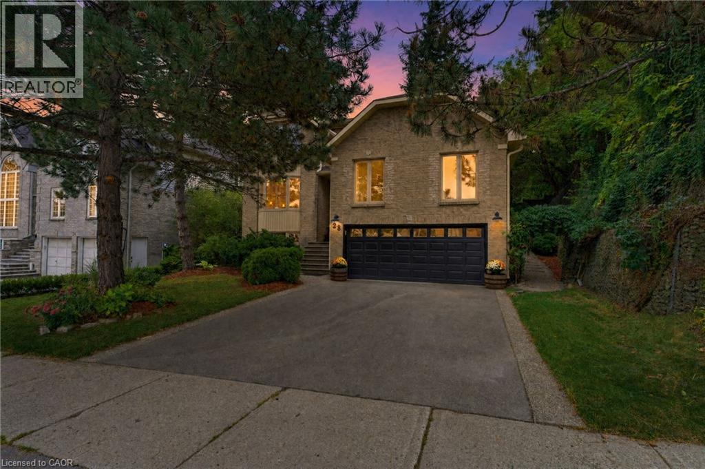 28 Seymour Drive, Ancaster, ON