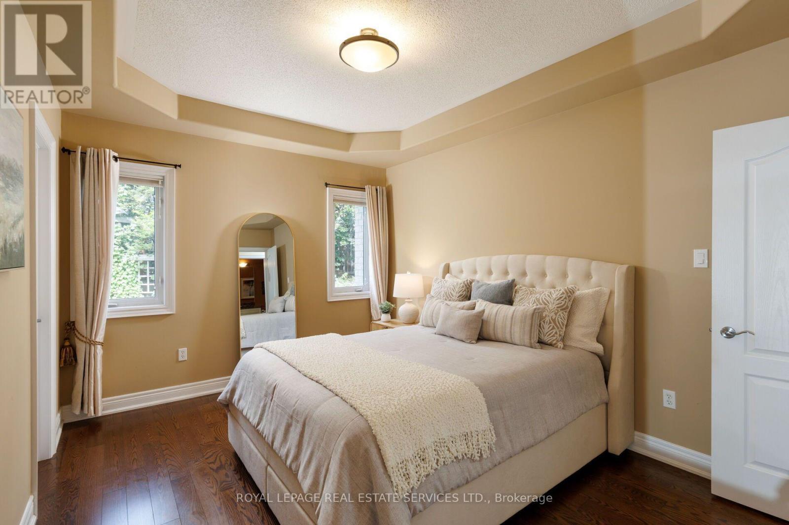 2424 Tesla Crescent, Oakville, ON