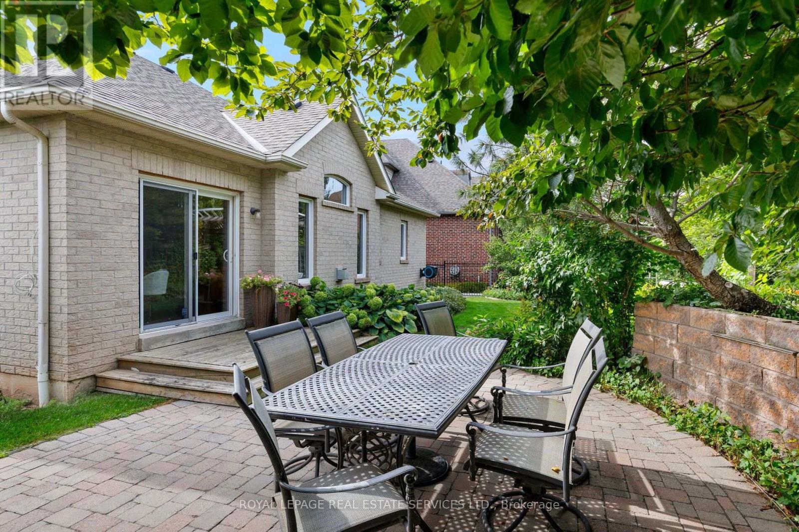 2424 Tesla Crescent, Oakville, ON